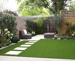 47 Fantastic White Stone Landscaping Ideas To Transform Your Yard Small Back Gardens Artificial Grass Backyard Backyard Landscaping Designs