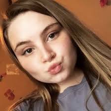 Lexi Brock (lexnichole155)