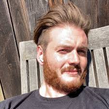 Tim Garner (@TimGarner18)