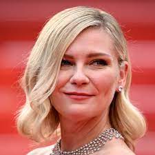 Kirsten Dunst - Biography | HELLO!