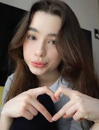 Let's give a warm welcome to the newest Memeflayers™️! Be sure to keep  passing out tadpoles! November Rain, Javier Valencia, Elias Agsteribbe,  Rafael Jantomasi, Eryk Turlinski, Destiny Phillips, Mason Latour, Kanchanit  Mayomhin,