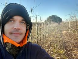 It's haircut season. Time to sharpen up my barbering skills. 4000 cuts to  get done by April.