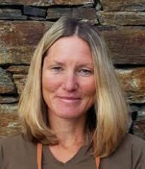 Ursula Wahl's Instagram, Twitter & Facebook