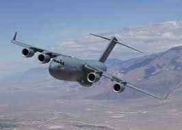 Video includes footage of takeoffs and landings (with cockpit view), loading and. Boeing C 17 Globemaster Iii Wikipedia