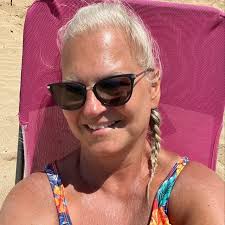 Shooting #shorebreak this evening. Photo @bevsonthebeach