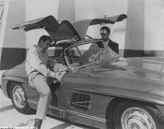 Rock Hudson Mercedes Benz 300sl Gullwing Coupe 1955 1963 Celebrity Cars Cars Movie Mercedes Benz Classic