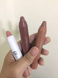 Eb advance lip define lipsticks are mostly composed of buffs and taupes, while eb advance absolute matte lipstick tackles reds and bricks, so within the eb advance brand, they have already tackled a. Eb Advance Lip Define Matte Matic Lipstick With Freebie Beauty Personal Care Face Face Care On Carousell