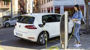 Ab wieviel grad geht diesel in den gasförmigen über,ist im rücklauf des pumpe düse überhaupt noch diesel oder nur dampf,hat glaube ich im rücklauf um die 120 grad oder? Verkehrswende Elektro Und Hybridmodelle Hangen Den Diesel Ab Stern De