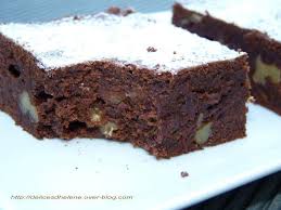Gateau De Noel Au Chocolat Et Aux Noix Recette Gateau Chocolat Gateau Chocolat Gateaux De Noel Au Chocolat