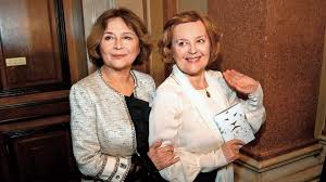 In 1971, she completed her studies. E Vasaryova Sa Stazuje Na Tazky Zivot Praje Si Len Jedine