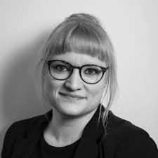 Laura Stolte's Instagram, Twitter & Facebook