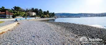 En même temps vous découvrirez la gastronomie et le patrimoine du pays ainsi que des habitants très accueillants. Plage Svetilnik Izola Obalno Kraska Slovenie Beachrex Com