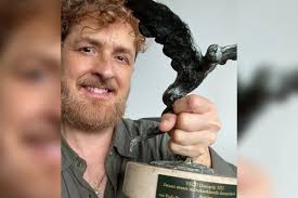 Bailarino goiano conquista o Prêmio Zwan, o 'Oscar da Dança' na Holanda