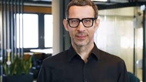 Thomas Port mit erster Formel-E-Bilanz: "Wir verfolgen einen  systemkritischen Auftrag"