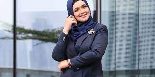 Written by rozisangdewi, the song is composed and recorded by aubrey suwito in january 2014. Lirik Dan Chord Lagu Jaga Dia Untukku Siti Nurhaliza