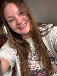 BE CV BK.2025-R-D BE CV UH.2025-R-Me be CV bk. bk.2025-R GIVE THIS HAIRCUT  А NAME