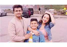 He sings predominantly in hindi and kannada language films but has also sung in bengali, gujarati, tamil, telugu, marathi, nepali, malayalam, tulu and other indian languages. Sonu Nigam Net Worth 2021 Wife Age Height Income Son