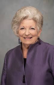 Madelyn Wahl's Instagram, Twitter & Facebook