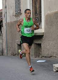 His last victory is the men's cross team event in the european cross country championships 1998. Battocletti Subito Protagonista Alla Tovel Running Corsa In Montagna