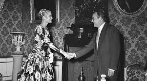 The american oscar winner, who became a princess after marrying prince rainier of. Story Behind The First Meeting Of Grace Kelly Prince Rainier