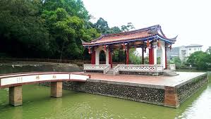 萊園飛觴醉月亭 霧峰林家宅園 維基百科 自由的百科全書 outdoor structures gazebo building