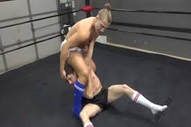 Couples pissing on each other. Fight At Boy 18 Tube