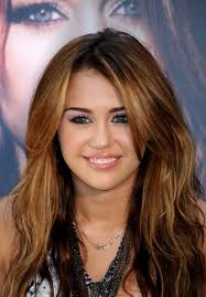 Born destiny hope cyrus, november 23, 1992) is an american singer, songwriter, and actress. Findet Ihr Auch Dass Miley Cyrus Damals Irgendwie Dicklicher Wirkte Als Heute Leben Gluck Promis