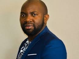 Veronica Adamson's Instagram, Twitter & Facebook