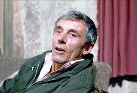 Barry Lowe's Instagram, Twitter & Facebook