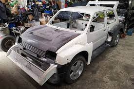 Car s.o.s is a petrolheads delight, featuring some incredable cars and even more incredable stories, its a must for all car fans. Car Sos New Series Classic Mg Metro 6r4 Rally Car Restored After Scrapheap Discovery Express Co Uk