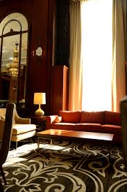 Monarch Lounge Downtown Milwaukee Bar And Lounge City Center Hotels Milwaukee Bars Milwaukee Hotels