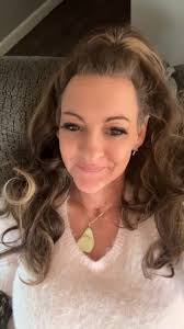 Tara Keenan's Instagram, Twitter & Facebook