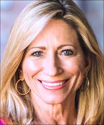 American Momentum Bank Appoints Commercial Real Estate Executive Oldham to  Board