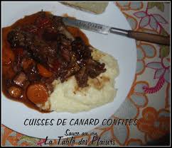 Cuisses De Canard Confites Sauce Au Vin Cuisse De Canard Confite Confit De Canard Cuisse De Canard