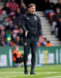 9 ağustos 1967 doğumlu), avusturyalı bir profesyonel futbol menajeri ve premier lig kulübü southampton'ın menajeri olan eski bir oyuncu. Ralph Hasenhuttl Insists Afc Bournemouth Have Never Been In Trouble This Season Bournemouth Echo