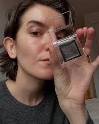 Clinique Black Honey for the eyelids