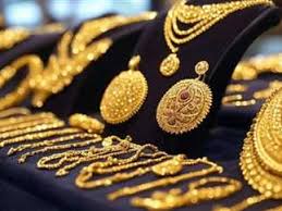 بعد الانخفاض الأخير.. سعر الذهب اليوم الإثنين 14 أبريل 2025 في الصاغة