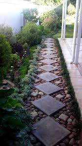 55 Gorgeous Rock Pathway Design Ideas To Enhance Your Beautiful Garden 13 Garden Paths Beautiful Gardens Landscaping With Rocks