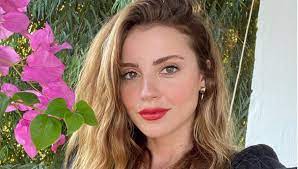 2016 senesinde nikah masasına oturan ancak geçtiğimiz hafta ani bir kararla boşanan ezgi eyüboğlu ve kaan yıldırım'ın evliliklerini ihanet mi bitirdi? Ezgi Eyuboglu Kimdir Teskilat Dizisi Ceren Yorum Guncel