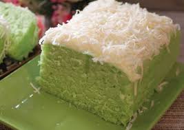 Selain teksturnya yang lembut, rasa manis yang pas serta tampilanya masukan campuran santan, susu kental manis dengan pasta pandan. Resep Bolu Kukus Pandan Santan Resep Bolu Kukus Pandan Gampang Bolu Memang Nikmat Dan Mengenyangkan Carriey Grocer