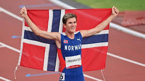 He is 20 years old and is a virgo. 4r1ehholmepebm