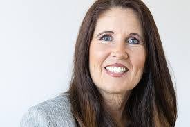 Teresa Mast's Instagram, Twitter & Facebook