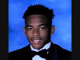 Darrius Jones's Instagram, Twitter & Facebook