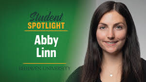 Loraine Lee's Instagram, Twitter & Facebook