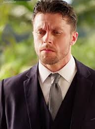 Left JoFcon at 2.06 am . Pleasant time, good to see some, er ... old  friends ... hi Fred Isaacs and Suli .... And thanks for the blast from the  past: Fins First!