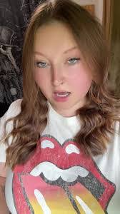 Savannah Doss's Instagram, Twitter & Facebook