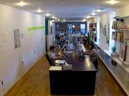 Awesome Offices Inside 15 Fantastic Startup Workplaces In New York Cool Office Cool Office Space Startup Office Space