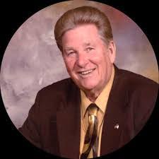 Caitlin Easter's Instagram, Twitter & Facebook