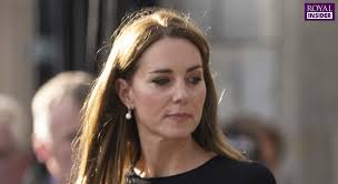 Princess Kate's 'icy stare' at Meghan Markle during 'hardest' public  reunion with her and Prince Harry⬇