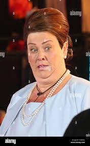 Deirdre Booth's Instagram, Twitter & Facebook